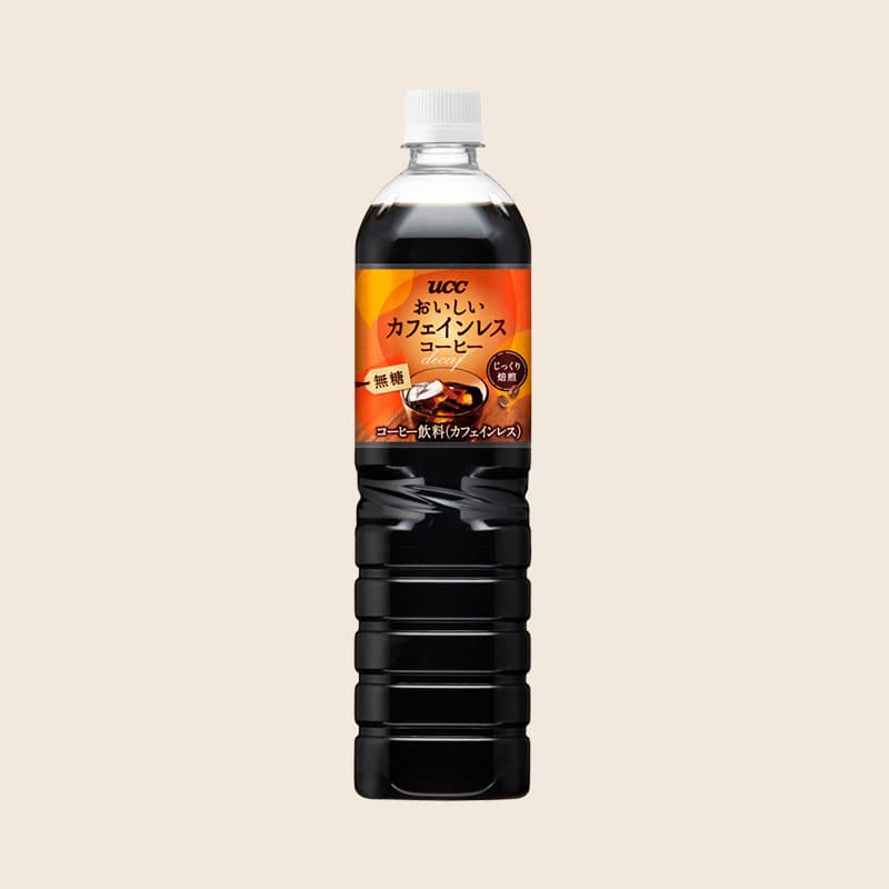 UCC おいしいカフェインレスコーヒー 無糖 PET900ml