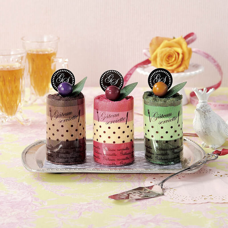 【完売御礼】【UCC公式通販限定】コーヒー福袋2026＜粉＞CAFE＠HOMEコーヒー3杯＆ムースケーキタオル付き