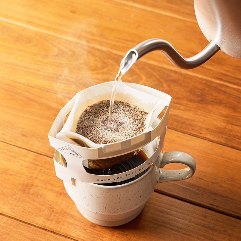 【完売御礼】【UCC公式通販限定】コーヒー福袋2026＜ワンドリップ＞CAFE＠HOMEコーヒー3杯＆ムースケーキタオル付き