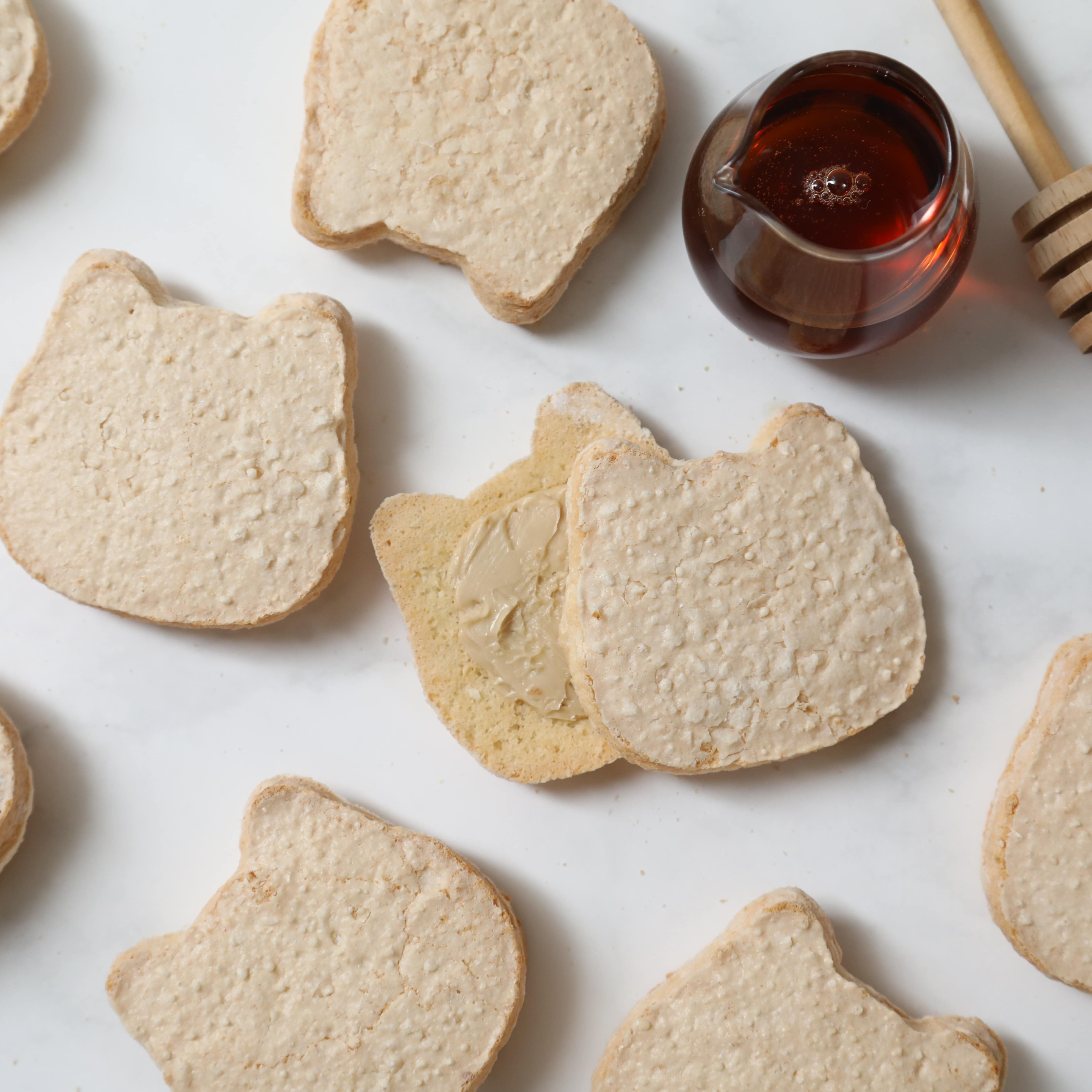 にゃんともおいしいダックワーズ　メイプル