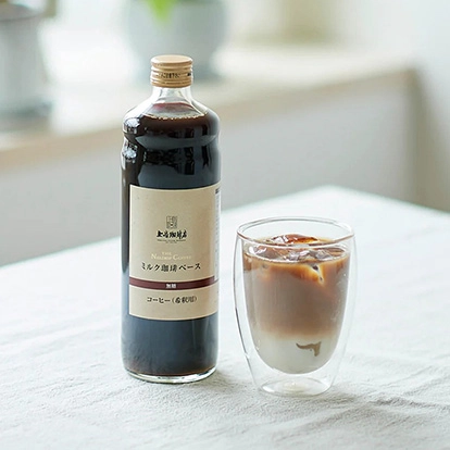 【直営店限定】上島珈琲店 ミルク珈琲ベース（希釈）無糖 瓶入り 600ml